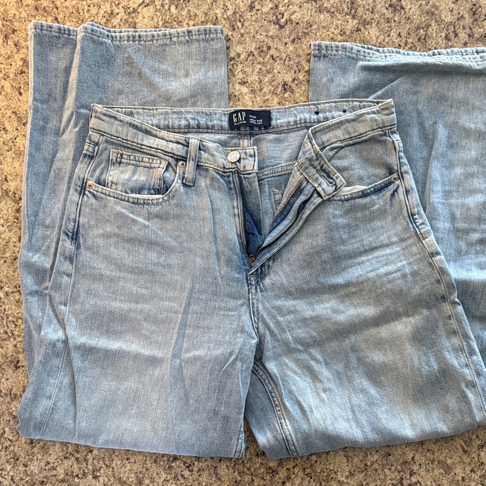 GAP Women's Pale Blue High Rise Wide-Leg Jeans